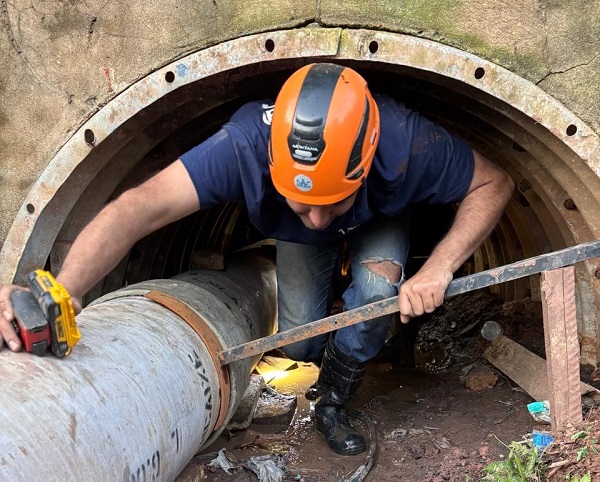 Daae finaliza reparo emergencial em adutora embaixo da rodovia Washington Luís